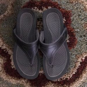 Dansko sz 36 Katy Flip Flop Sandal